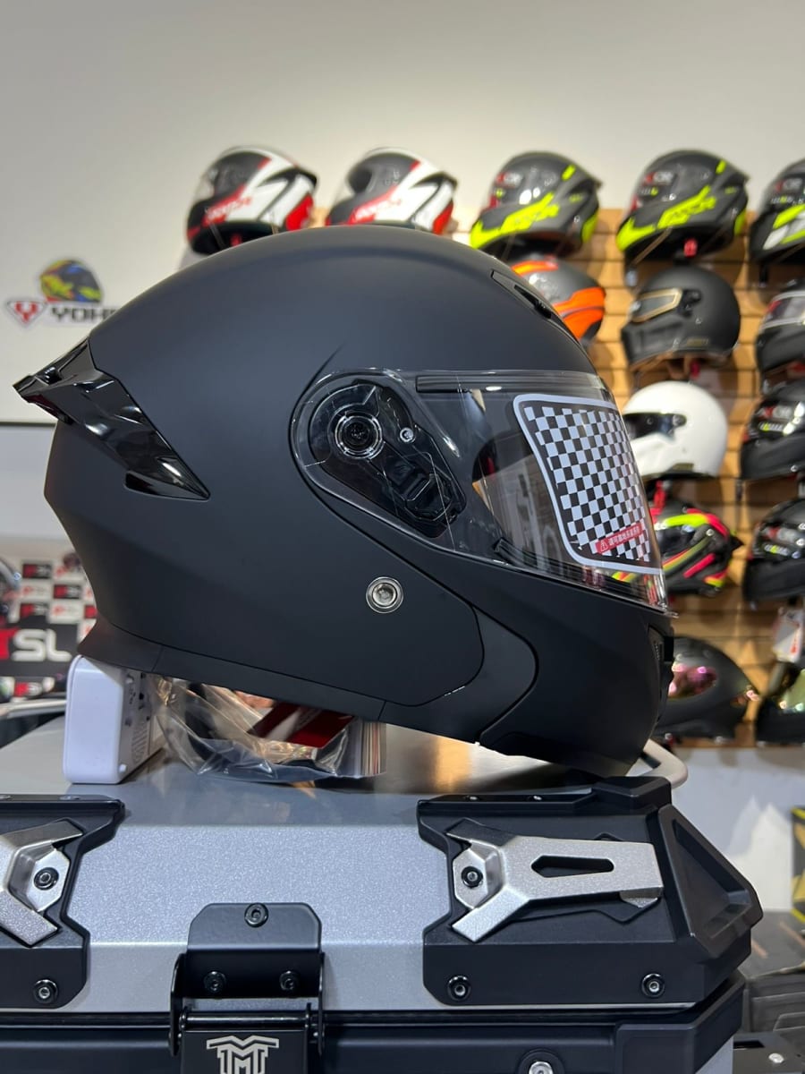 CASCO ABATIBLE LOGAN L1 NEGRO MATE1