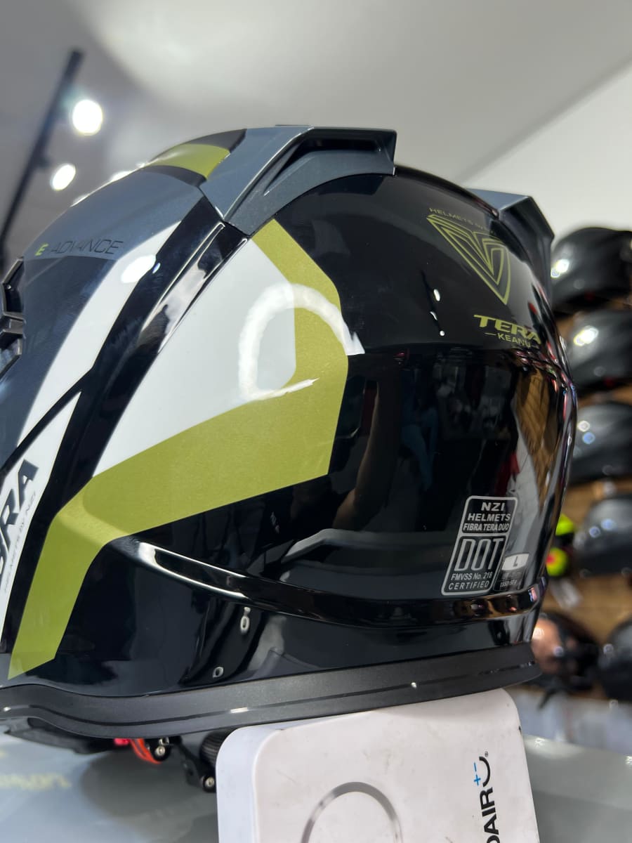 CASCO ABATIBLE FIBRA TERA DUO BRILLO CHROMA KENAU GREEN5