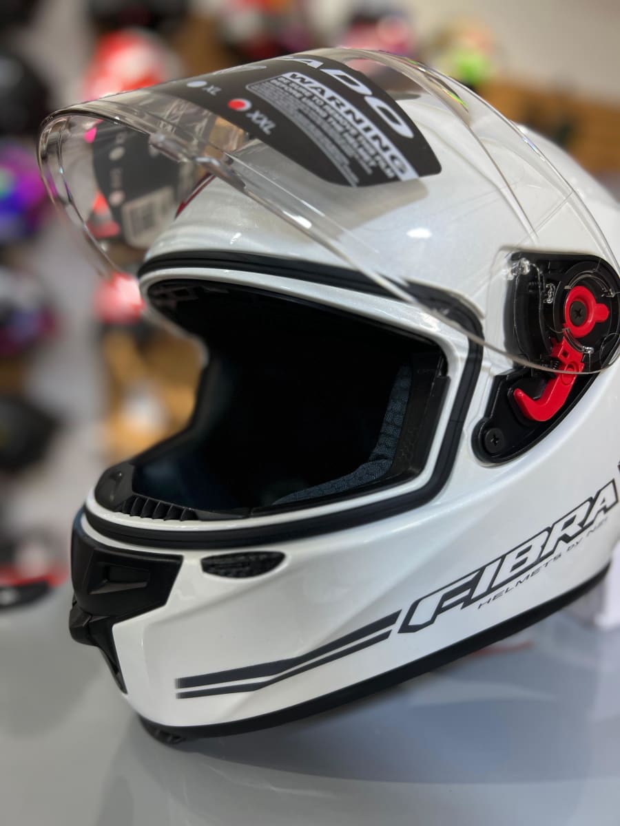 CASCO INTEGRAL FIBRA GIGA NOUVEAU BLANCO BRILLO4