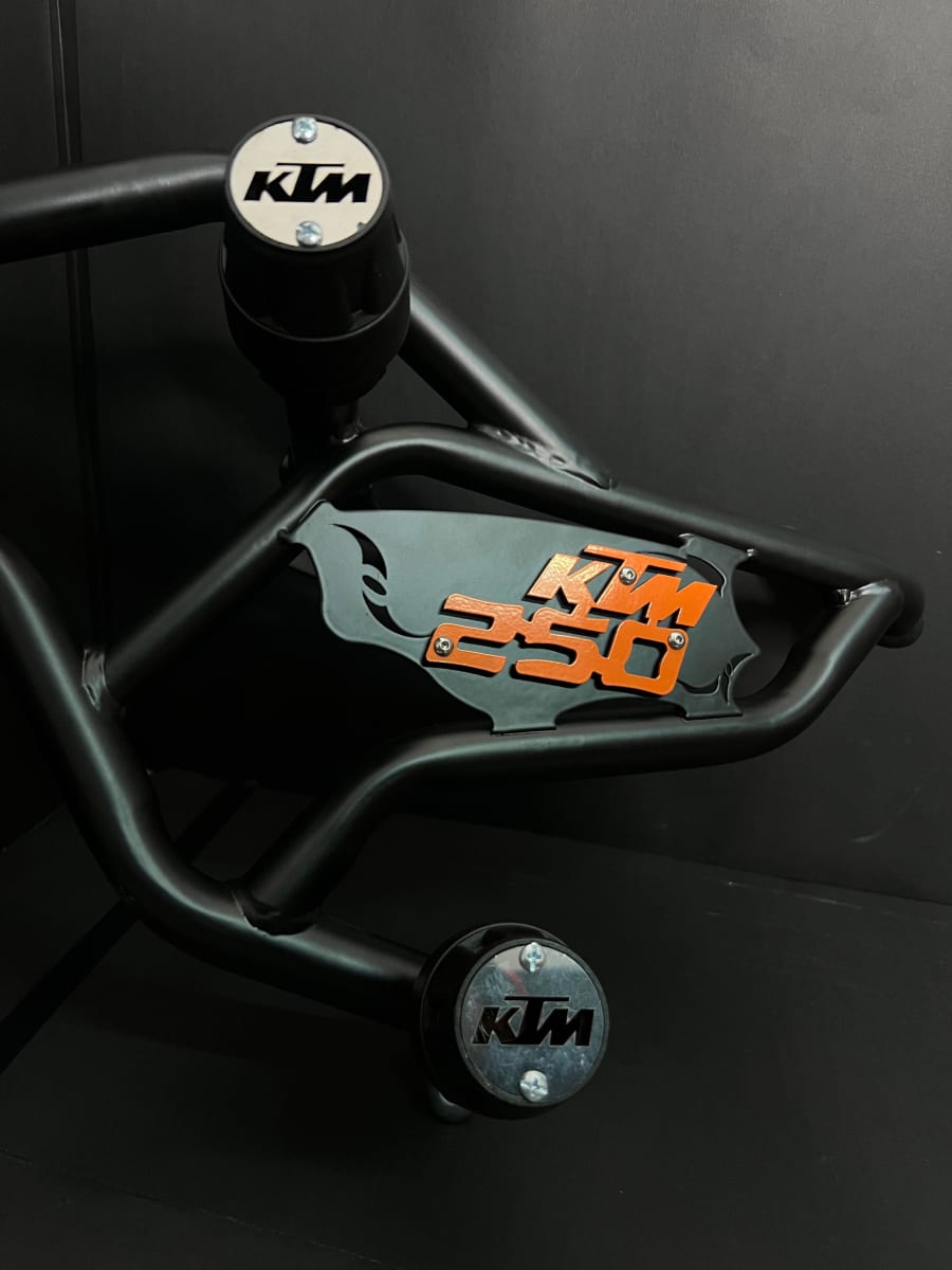 SLIDER DE LUJO KTM DUKE250 2024 / 25 DOBLE TOPE -HM2