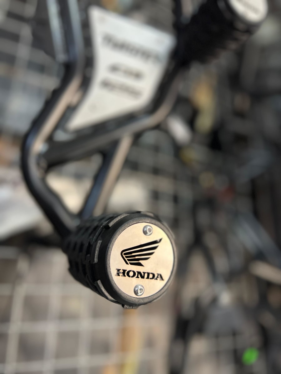 SLIDER DE LUJO HONDA TWISTER125 DOBLE TOPE -LM3