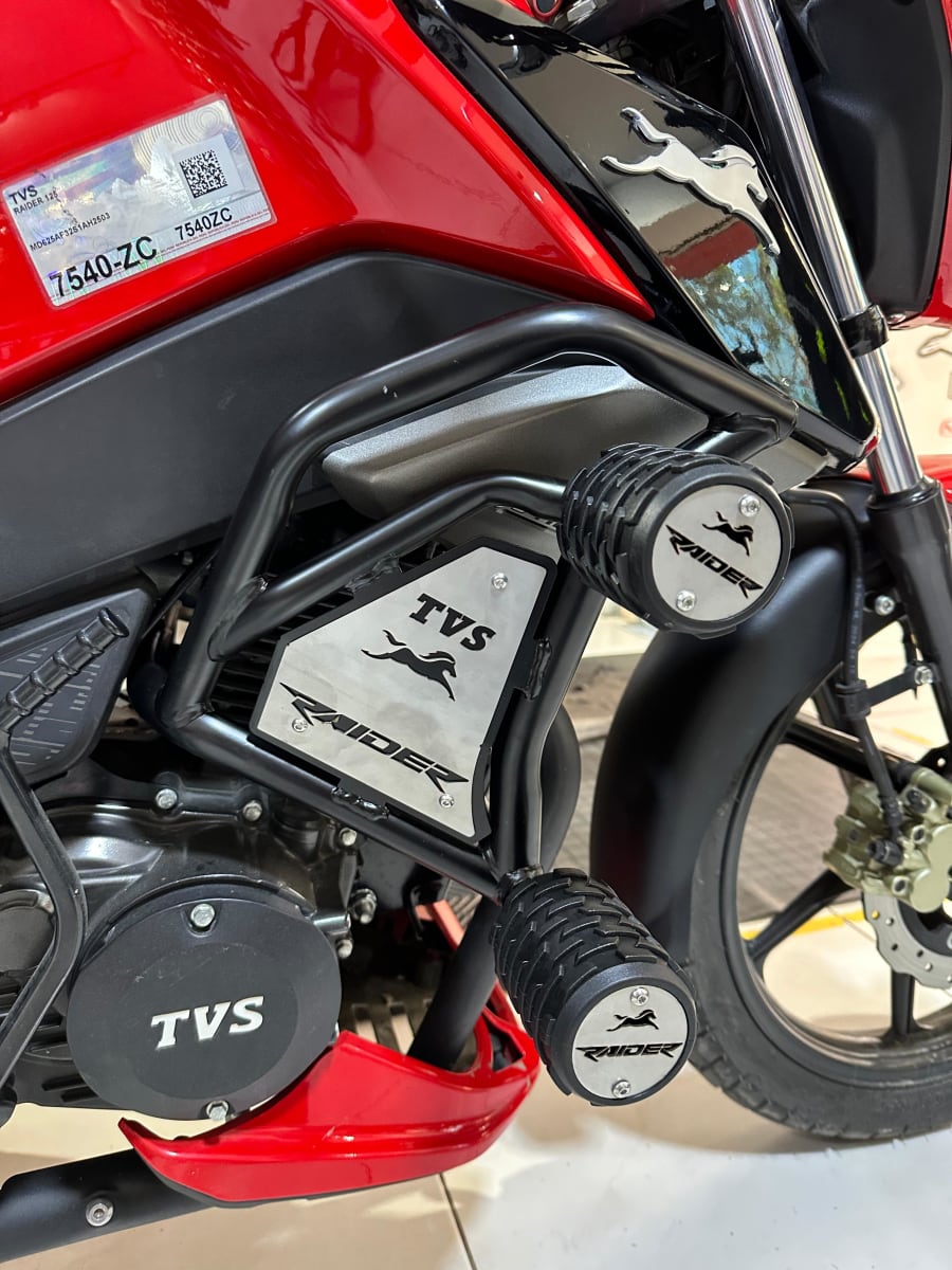 SLIDER DE LUJO TVS RAIDER125 DOBLE TOPE -LM4
