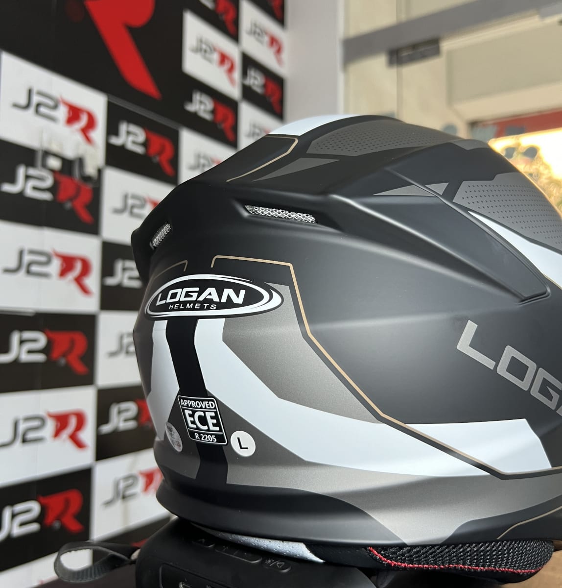 CASCO ABATIBLE LOGAN GRIS / NEGRO3