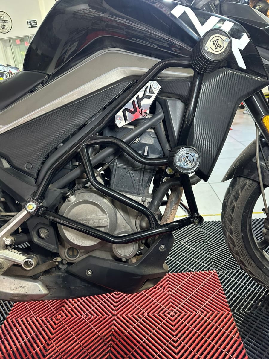 SLIDER DE LUJO CFMOTO NK250 / NK300 DOBLE TOPE NEGRO -KN1