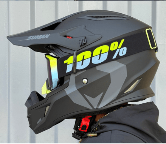 CASCO CROSS SOMAN NEGRO MATE C/LENTES1