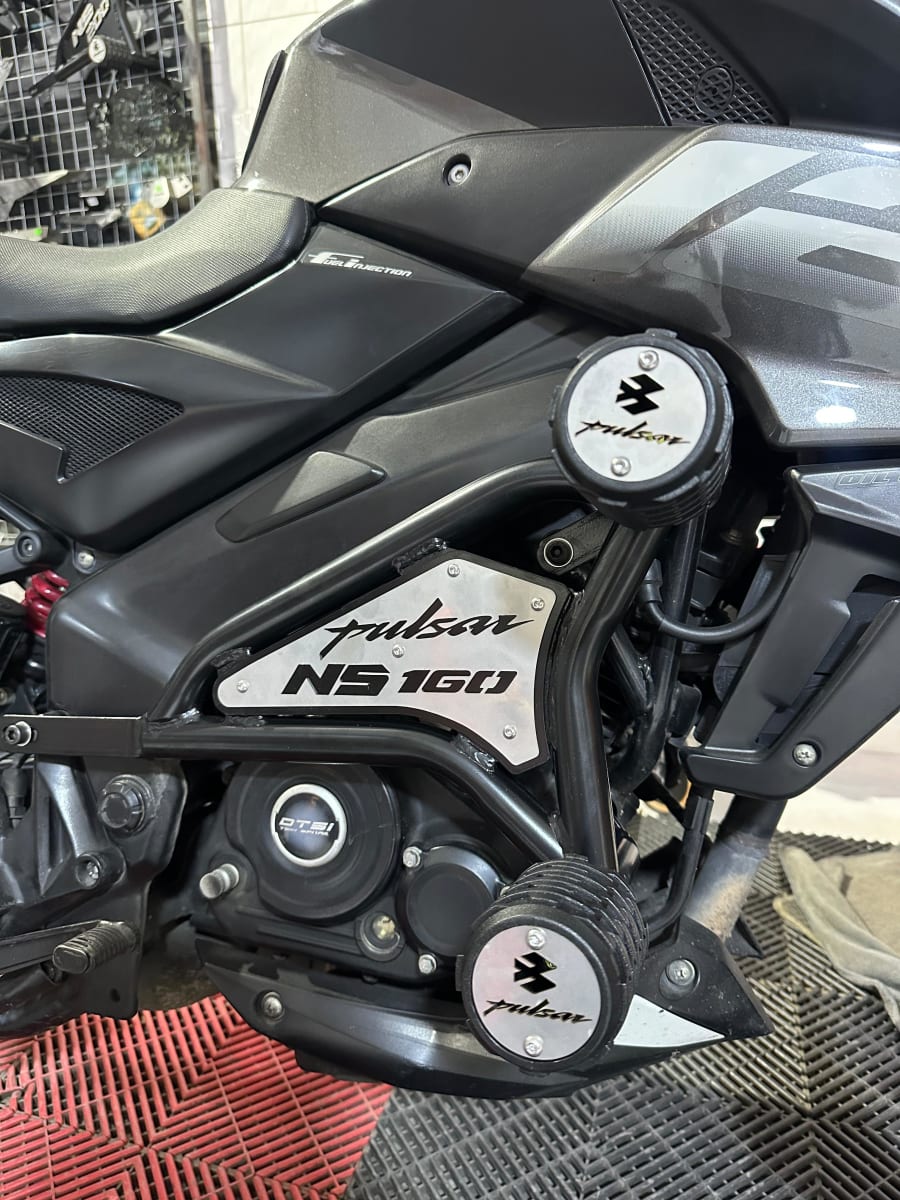 SLIDER DE LUJO PULSAR NS160 M4 -LM2