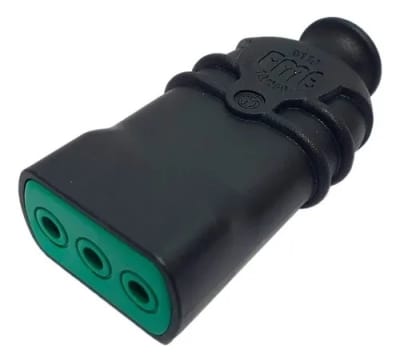 ENCHUFE HEMBRA VOLANTE FANTON PRESA 2P+T 10A-250V NEGRO