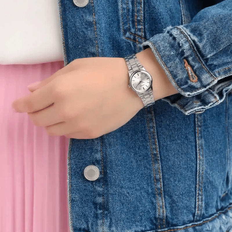 RELOJ CASIO LTP-V002D-7AUDF CLASICO PLATEADO