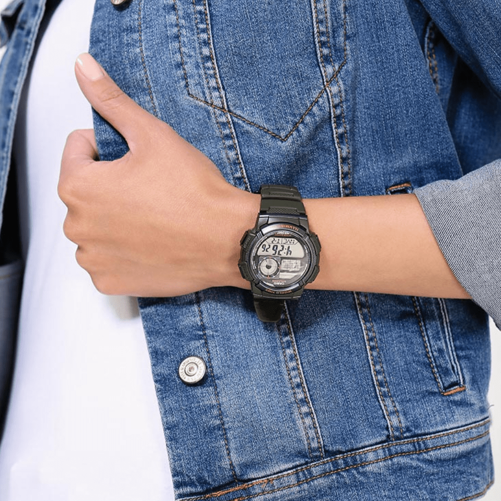 Reloj Casio Word Time AE-1000W-3AVDF Digital Verde Hombre2