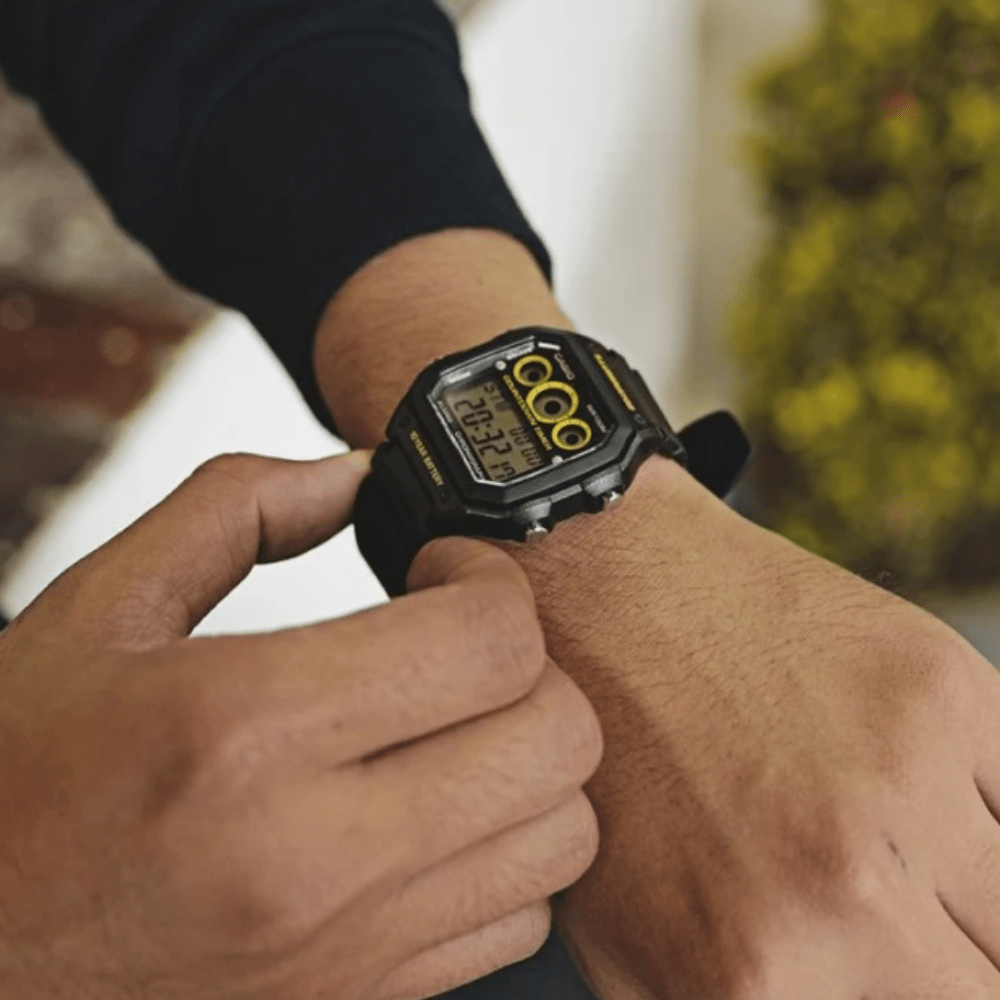 RELOJ CASIO AE-1300WH-1AVDF2