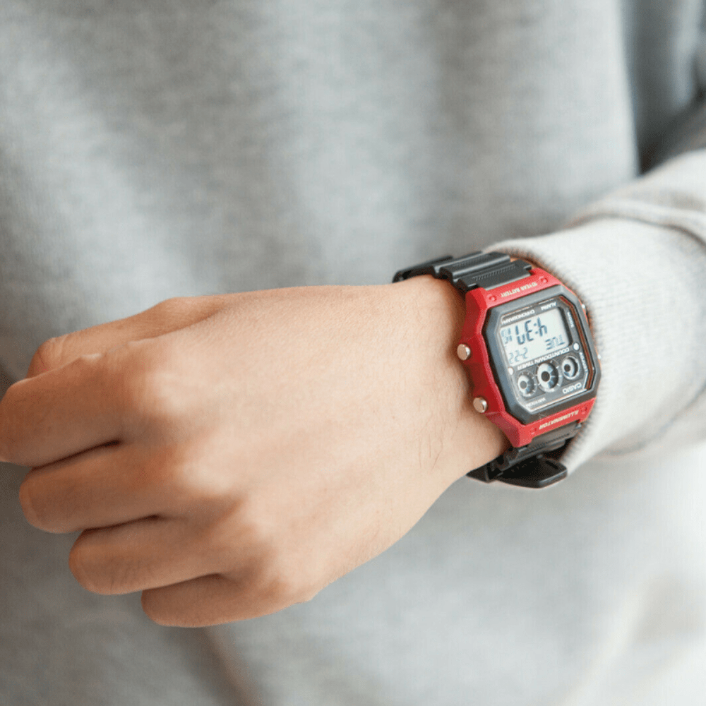 RELOJ CASIO AE-1300WH-4AVDF2