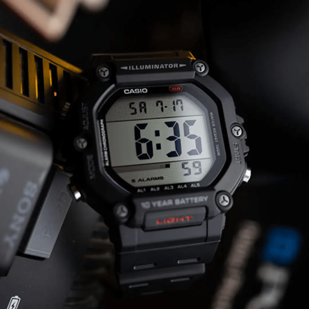 Reloj Casio Deportivo AE-1600H-1AVDF Táctico Digital Negro Hombre4