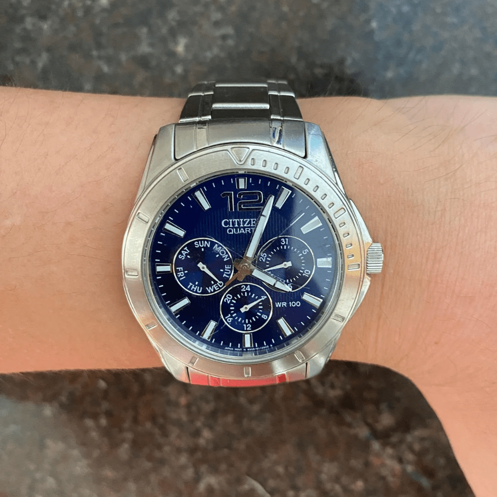 RELOJ CITIZEN AG8300-52L PLATEADO2