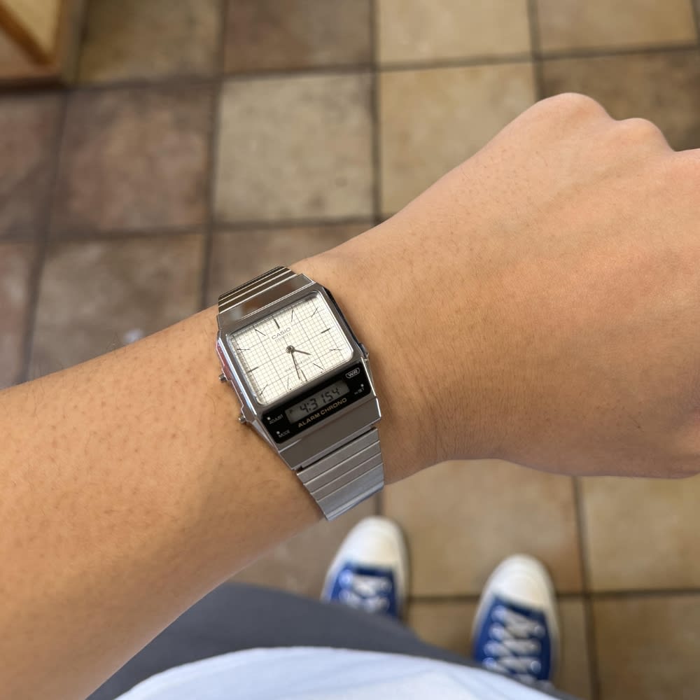 Reloj Casio Vintage AQ-800E-7ADF Análogo-Digital Acero Plateado Unisex5