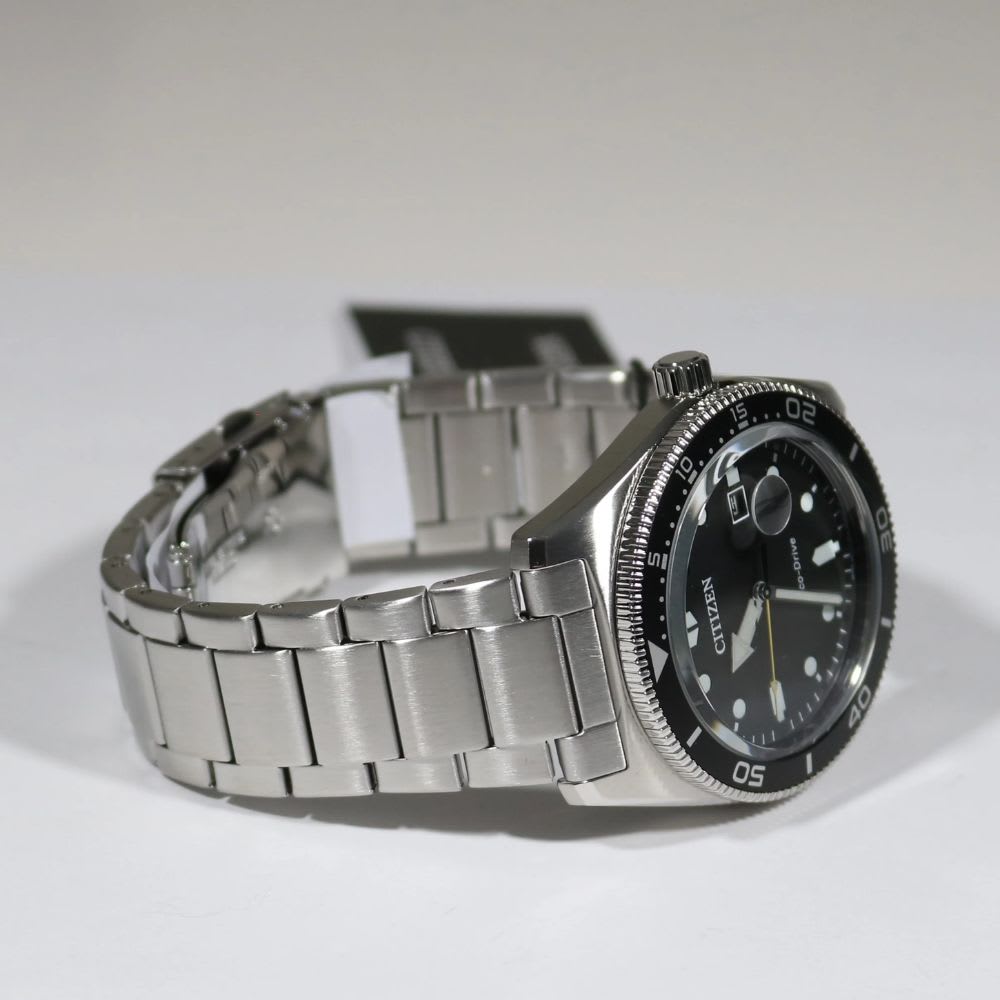 Reloj Citizen Eco-Drive AW1760-81E Plateado Dial Negro Acero Hombre3