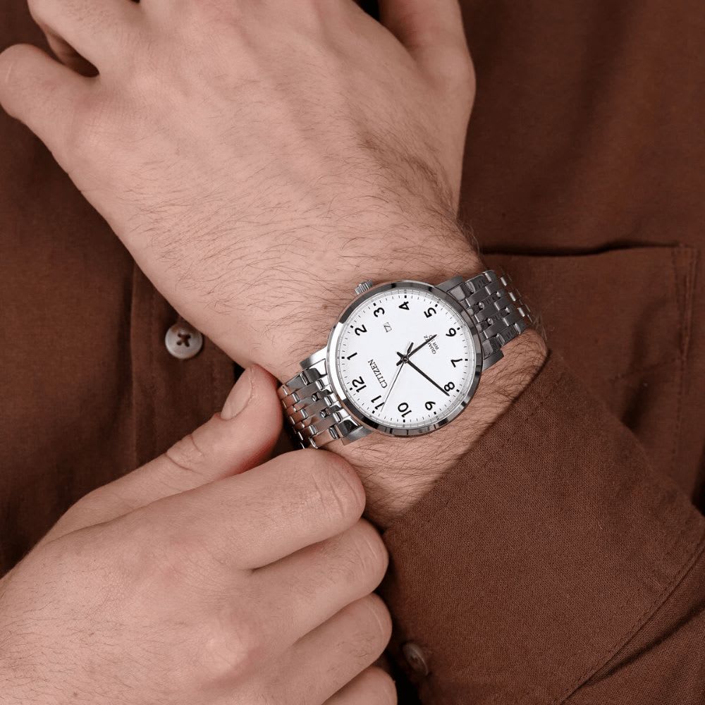 Reloj Citizen Quartz BI5070-57A Plateado Acero Dial Blanco Hombre2