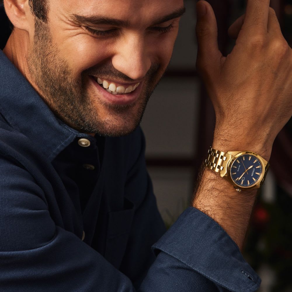 Reloj Citizen Eco-Drive BM7532-54L Dorado Dial Azul Acero Hombre2