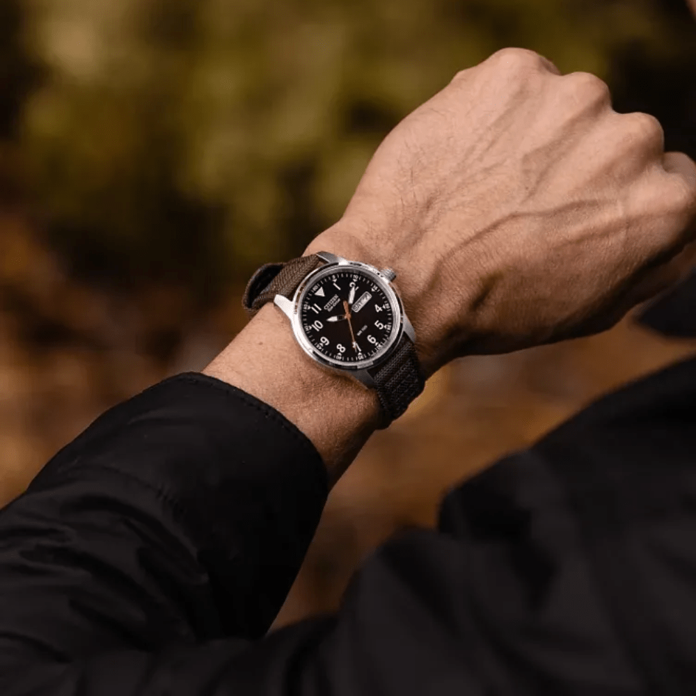 RELOJ CITIZEN BM8180-03E PLATEADO NYLON2