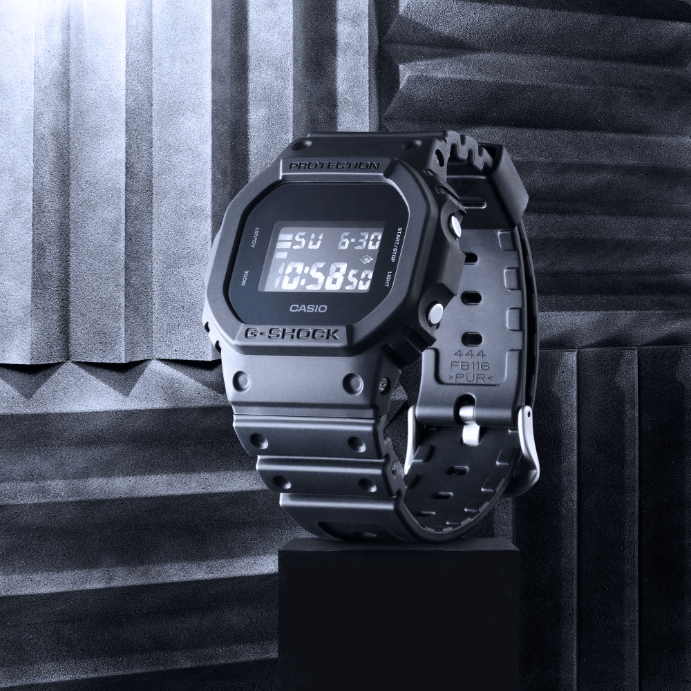 Reloj Casio G-shock DW-5600UBB-1DR Black Out Digital Negro Hombre6
