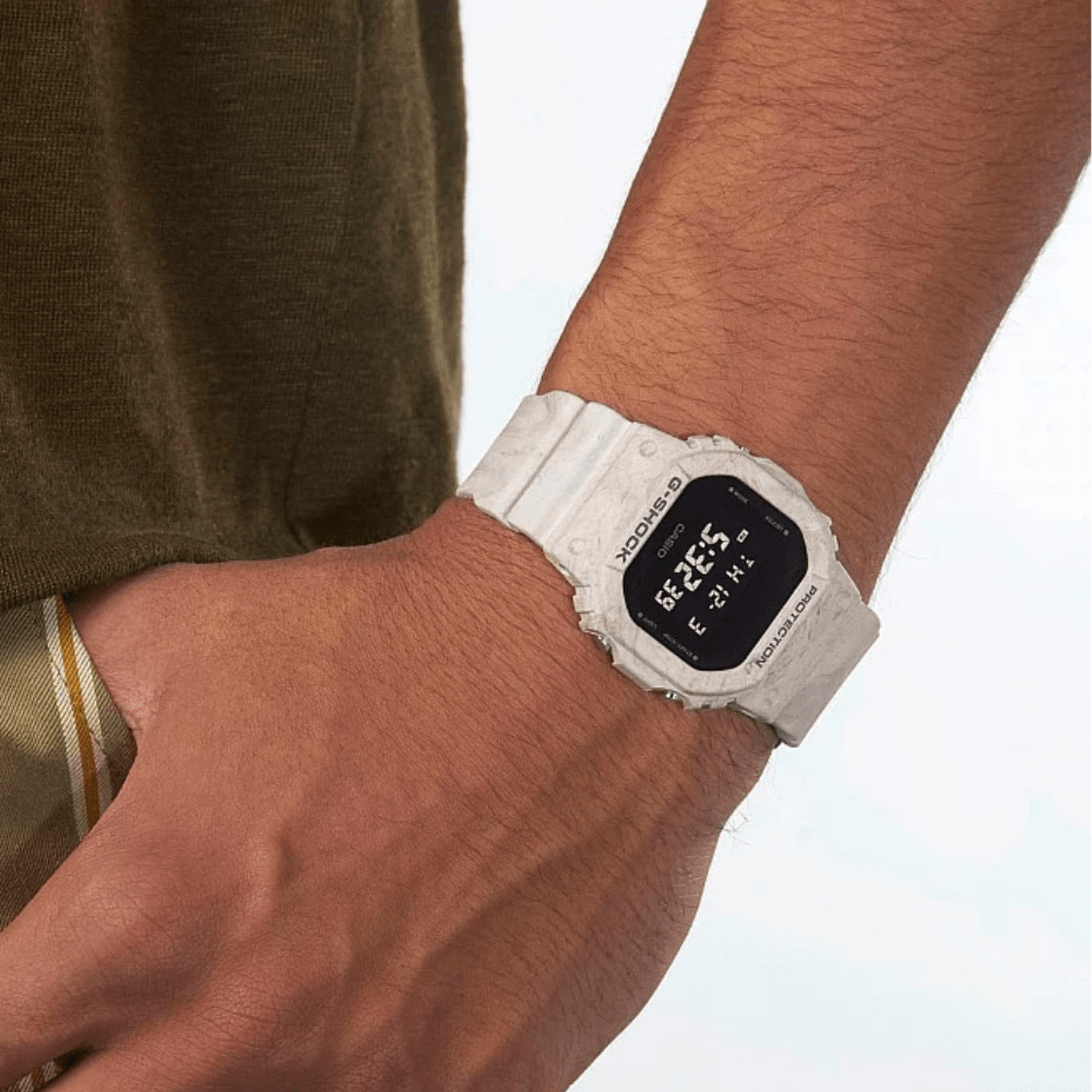 RELOJ CASIO G-SHOCK DW-5600WM-5DR2