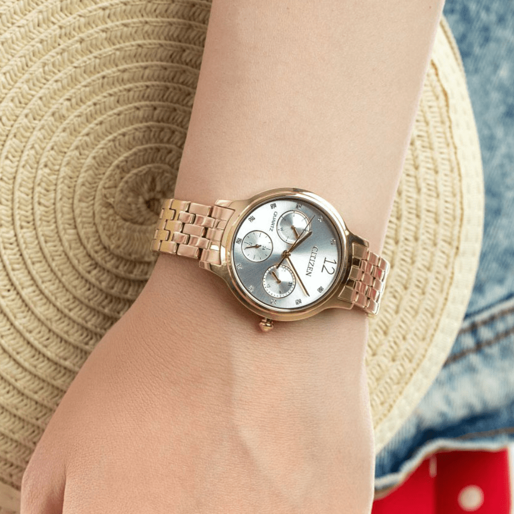 RELOJ CITIZEN ED8183-54A QUARTZ DORADO4