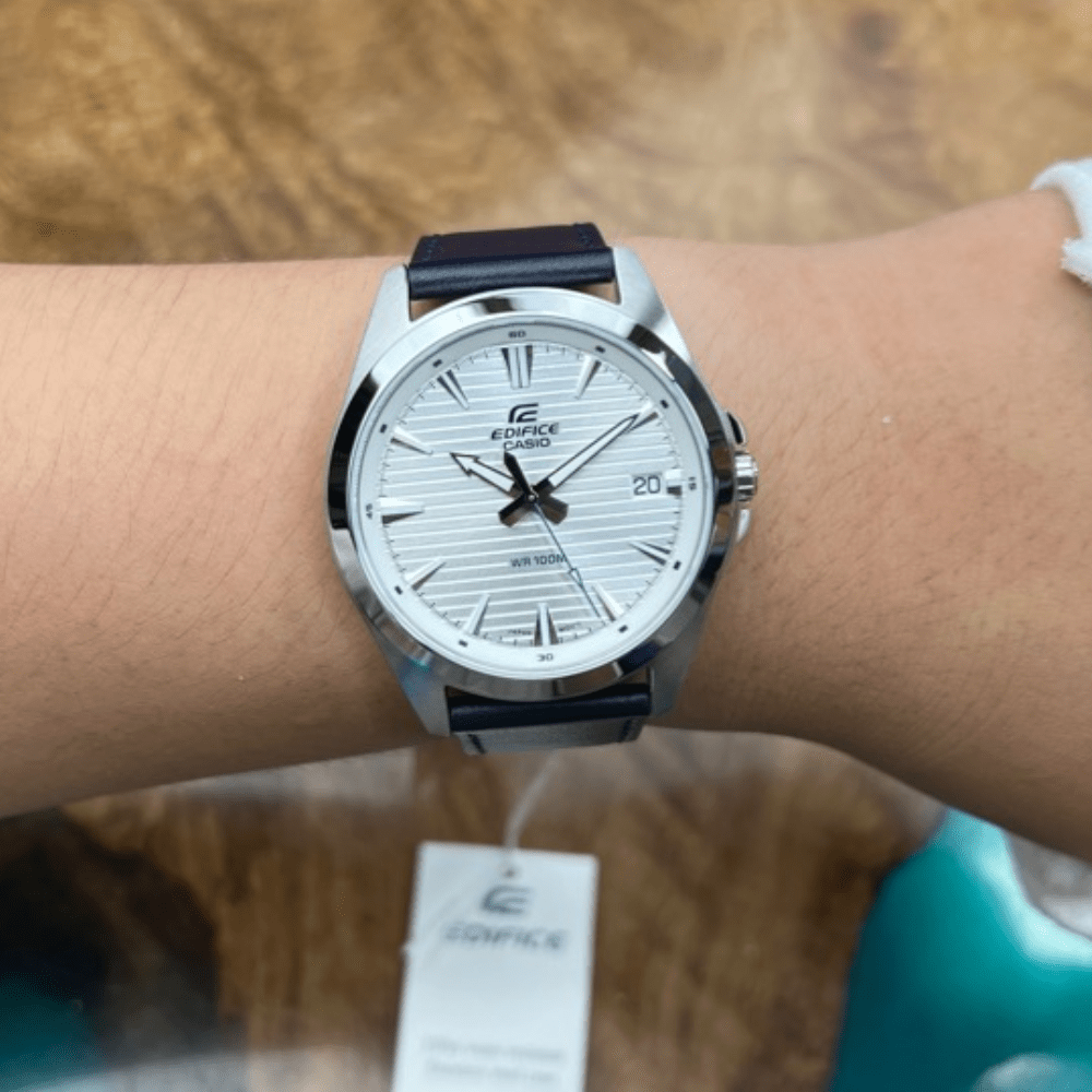 RELOJ CASIO EDIFICE EFV-140L-7AVUDF PLATEADO3