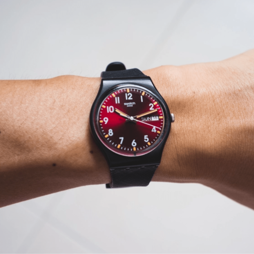 RELOJ SWATCH GB753 SIR RED NEGRO UNISEX3