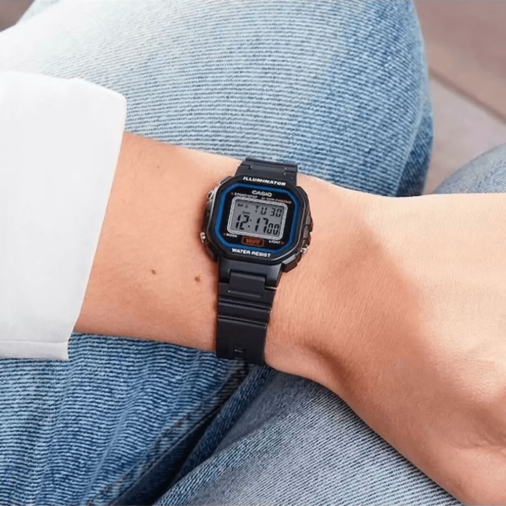 Reloj Casio Youth LA-20WH-1CDF Digital Compacto Resina Negro Unisex6