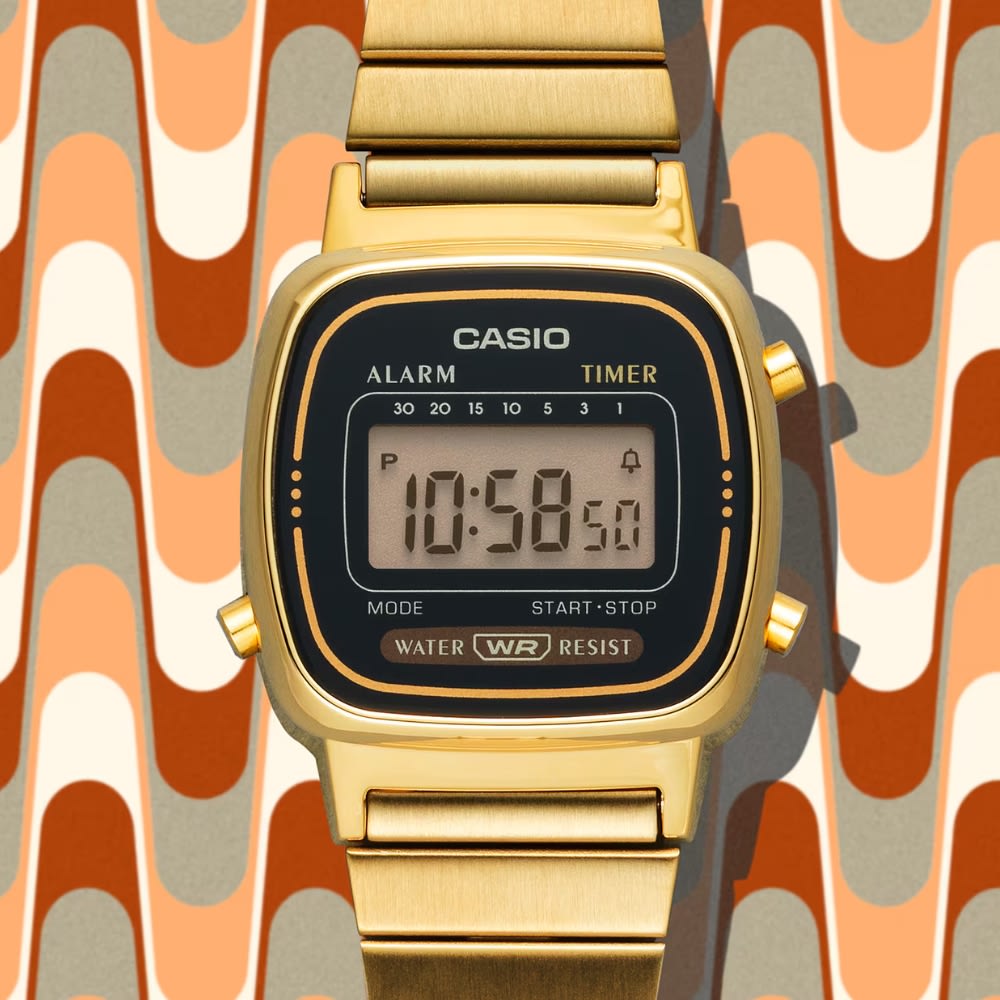 Reloj Casio Vintage LA670WGA-1DF Digital Dorado Mujer6