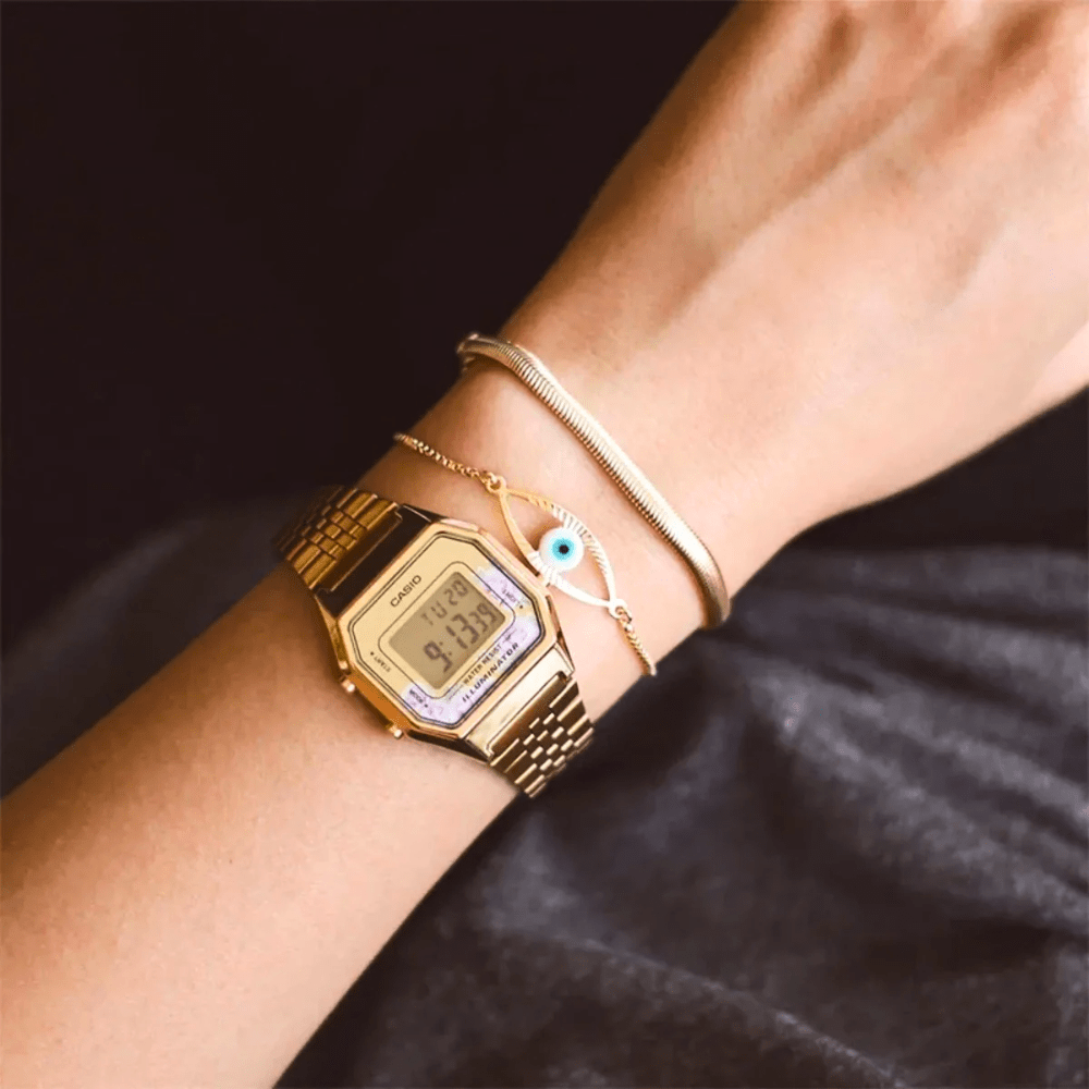 Reloj Casio Vintage LA680WGA-4CDF Digital Acero Dorado Mujer2