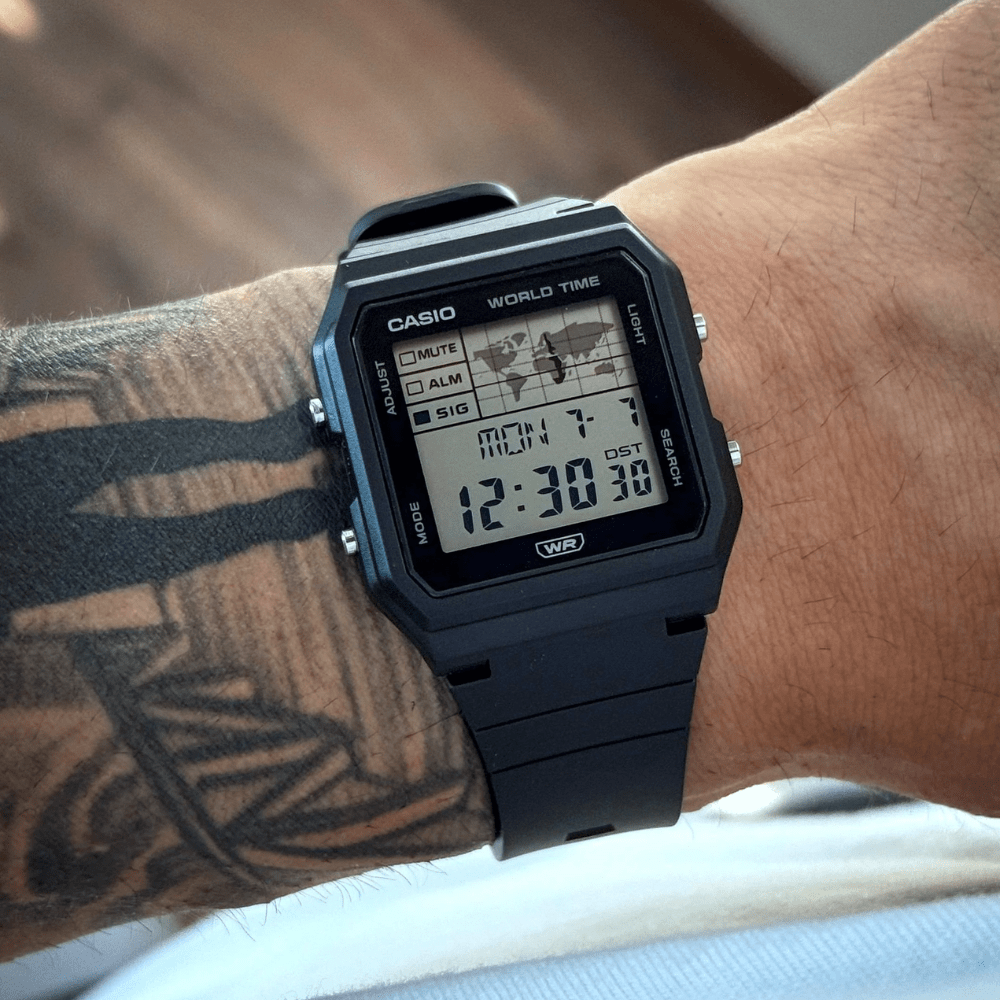 RELOJ CASIO LF-30W-1ADF2