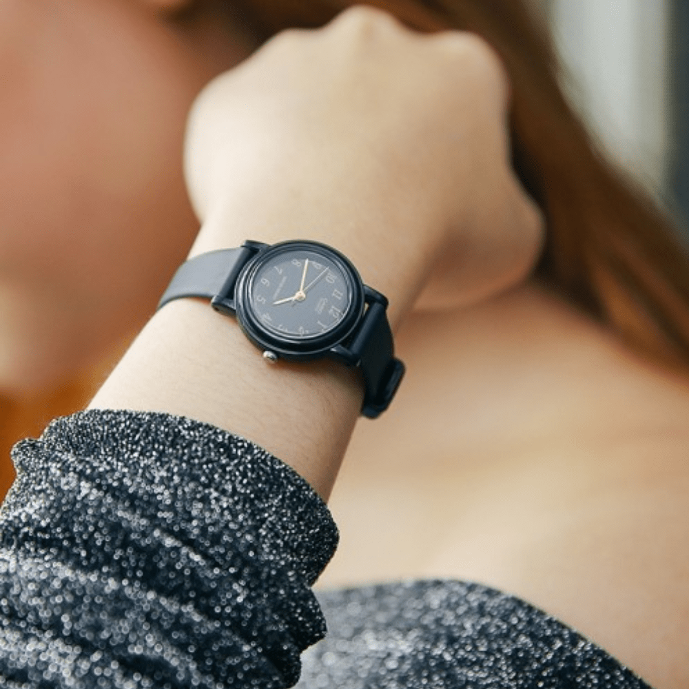 Reloj Casio LQ-139AMV-1LDF Analógico Clásico Negro Mujer3