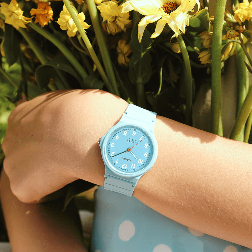 RELOJ CASIO LQ-24B-2BDF CELESTE2