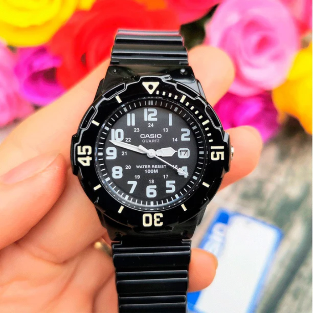 RELOJ CASIO LRW-200H-1BVDF NEGRO3