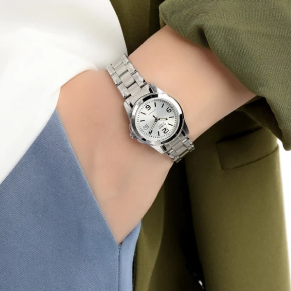 Reloj Casio Clásico LTP-1215A-7ADF Análogo Plateado Mujer4