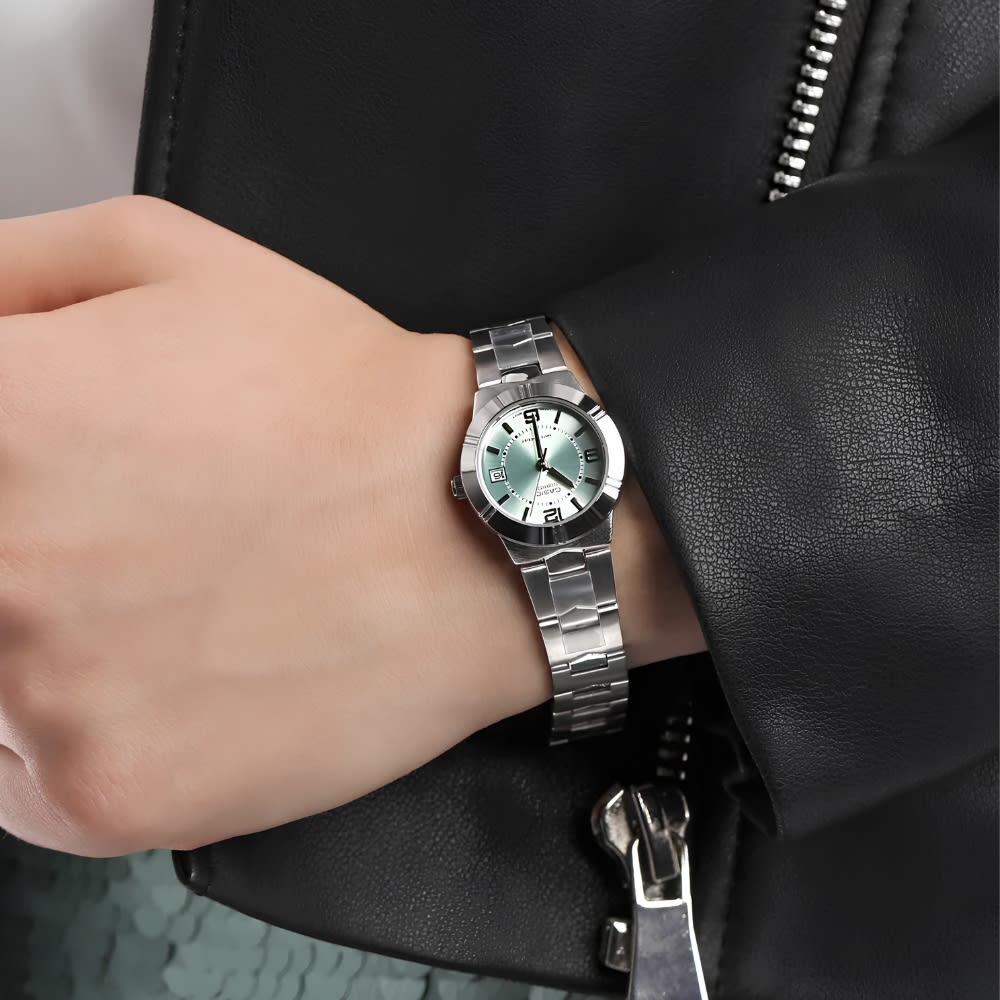 Reloj Casio Clásico LTP-1241D-3ADF Análogo Plateado Mujer3