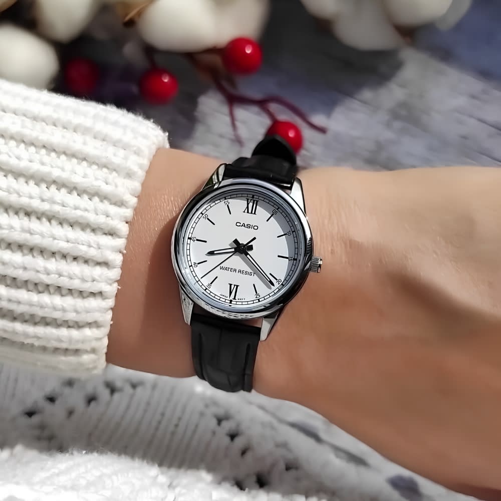 Reloj Casio Clásico LTP-V005L-7B2UDF Análogo Plateado Mujer2