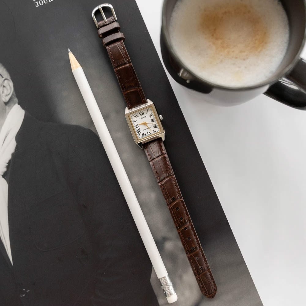 Reloj Casio Tank LTP-V007L-7B2UDF Análogo Acero Bicolor Plateado Dorado Mujer6