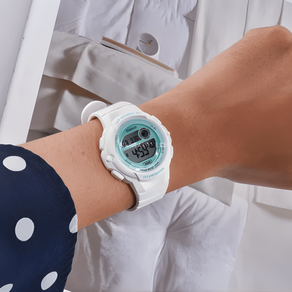 RELOJ CASIO LWS-1200H-7A3AVDF BLANCO CELESTE2