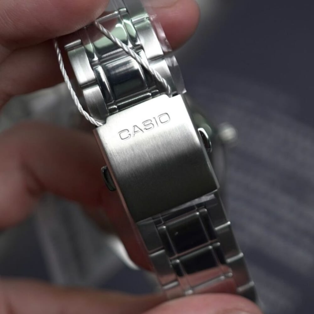 Reloj Casio Clásico MTP-B180D-1A2VDF Análogo Acero Bicolor Hombre6