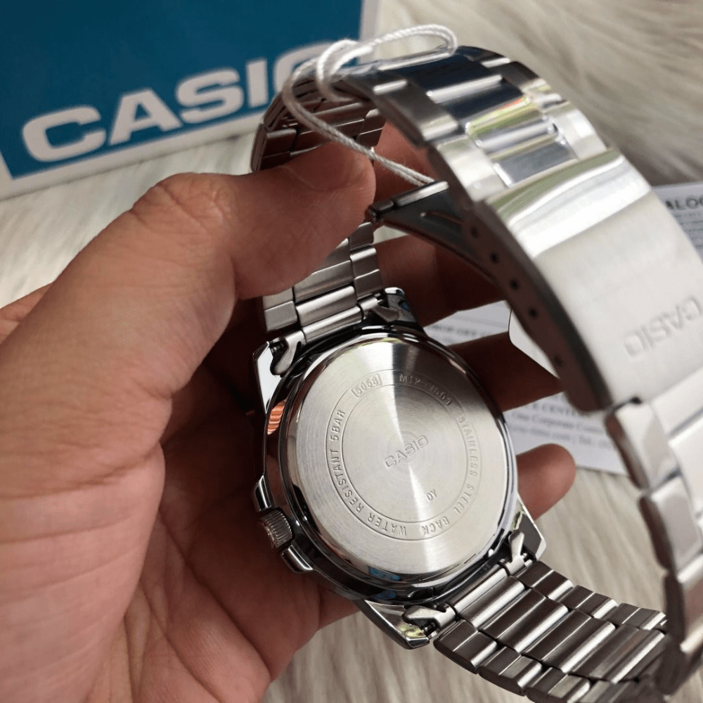 Reloj Casio Clásico MTP-VD01D-2EVUDF Deportivo Dial Azul Acero Análogo Plateado Hombre4