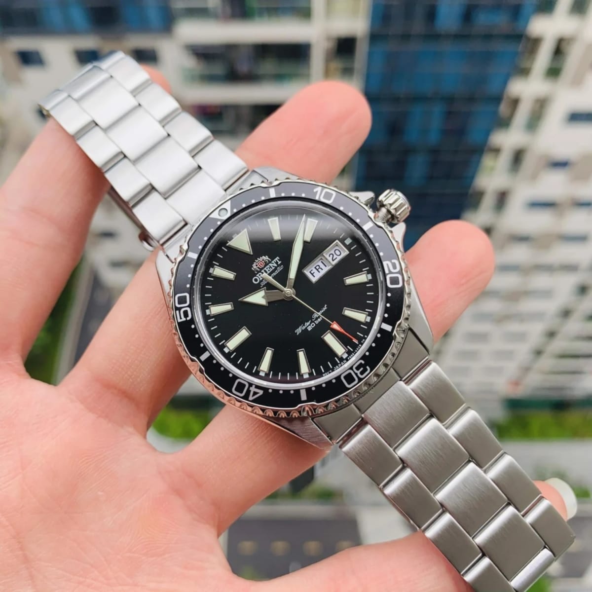 Reloj Orient Kamasu Mako III RA-AA0001B39B Diver Automático Plateado Negro Hombre4