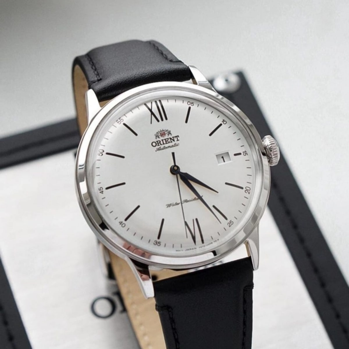 Reloj Orient Bambino RA-AC0022S30B Version 6 Automático Clásico Plateado Hombre3