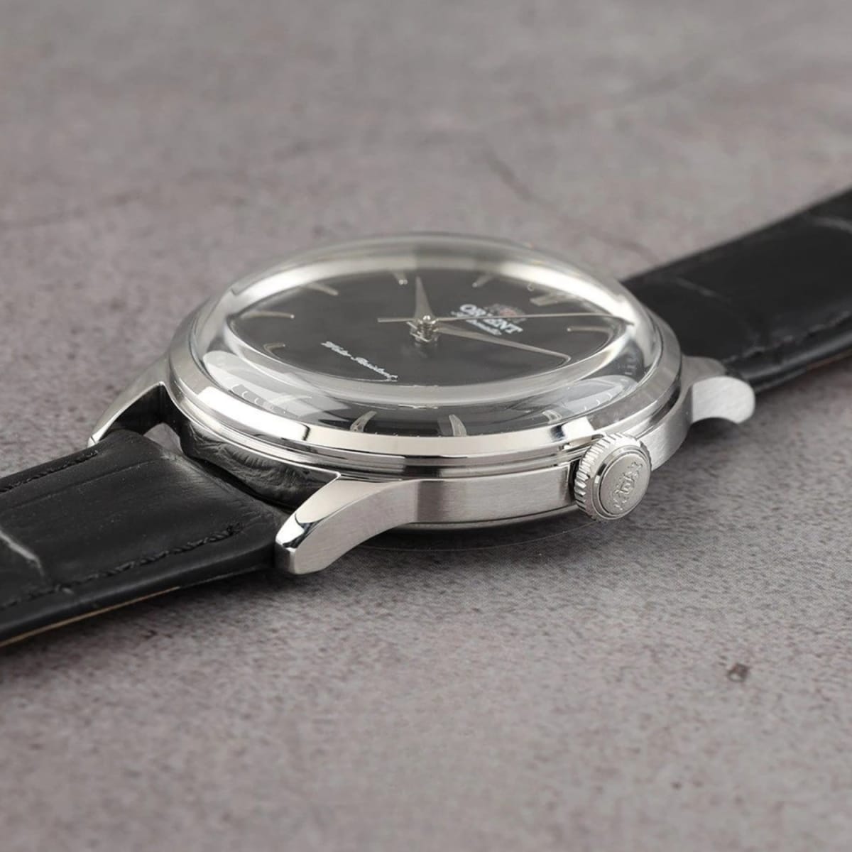 Reloj Orient Bambino RA-AC0M02B30B Version 7 Automático Clásico Plateado Negro Hombre3