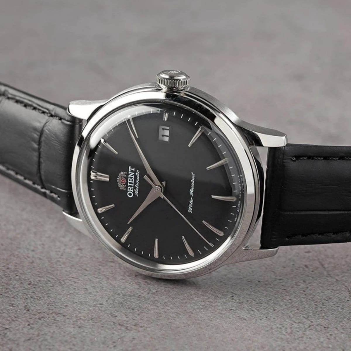 Reloj Orient Bambino RA-AC0M02B30B Version 7 Automático Clásico Plateado Negro Hombre2