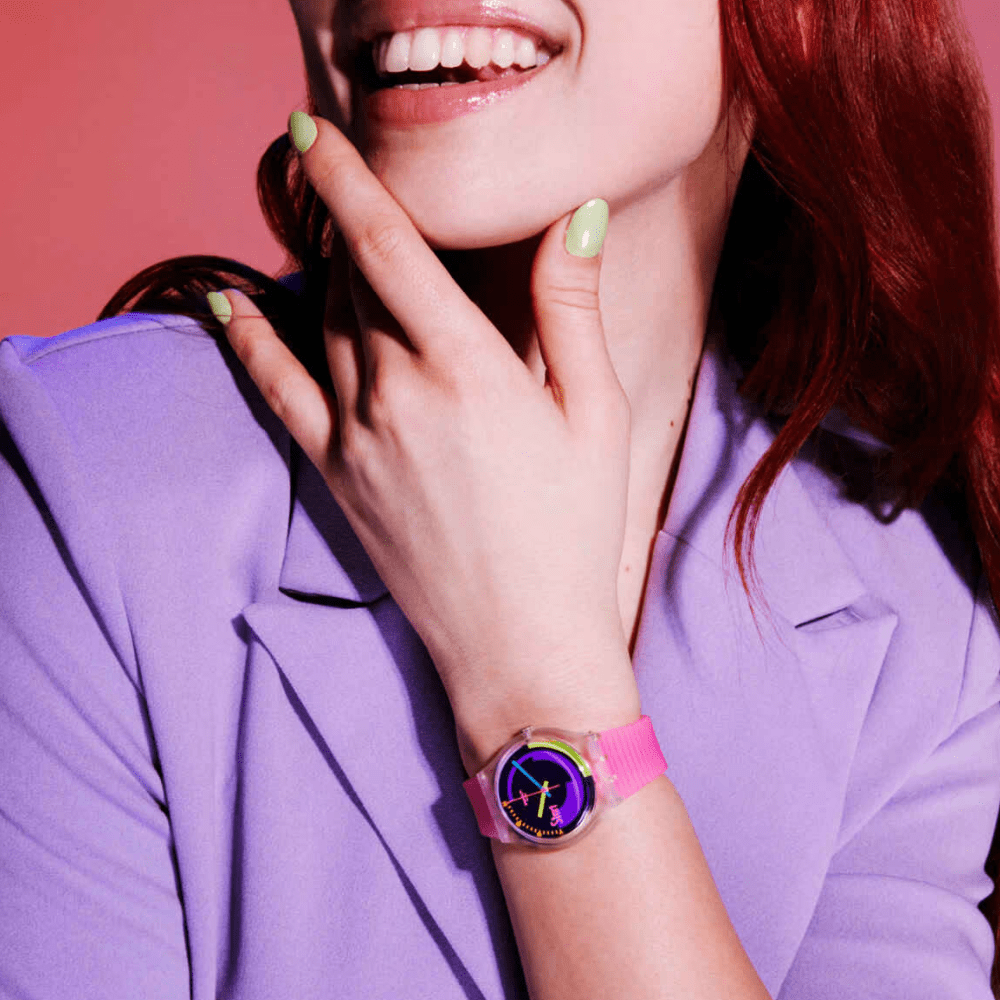 RELOJ SWATCH SO28K111 NEON PINK PODIUM UNISEX2