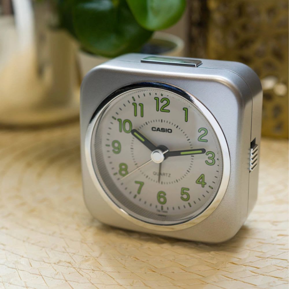 Reloj Despertador Casio TQ-143S-8DF Análogo Plateado2