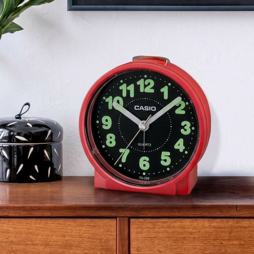 Reloj Despertador Casio TQ-228-4DF Análogo Rojo2