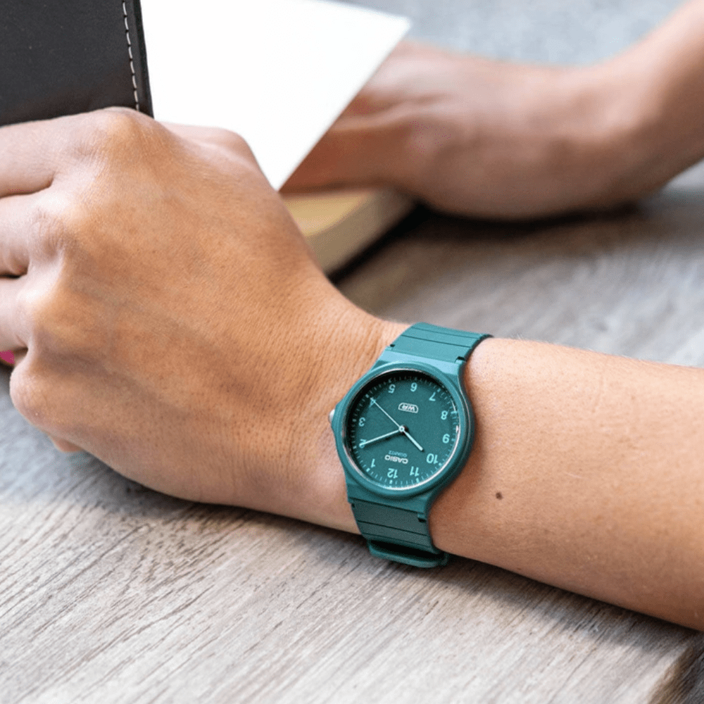 RELOJ CASIO MQ-24B-3BDF VERDE2