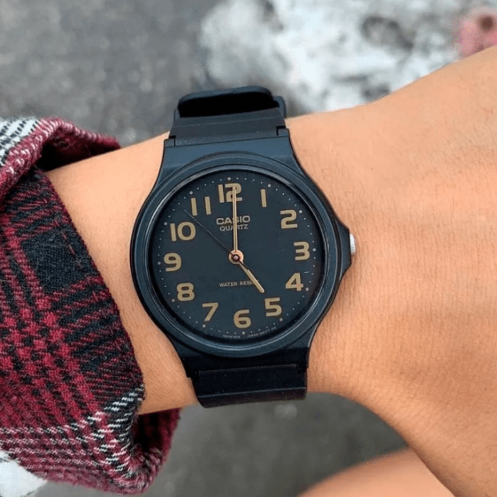 RELOJ CASIO MW-240-1B2VDF NEGRO2